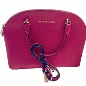 EUC Michael Kors Leather "Cindy" (Domed Satchel)